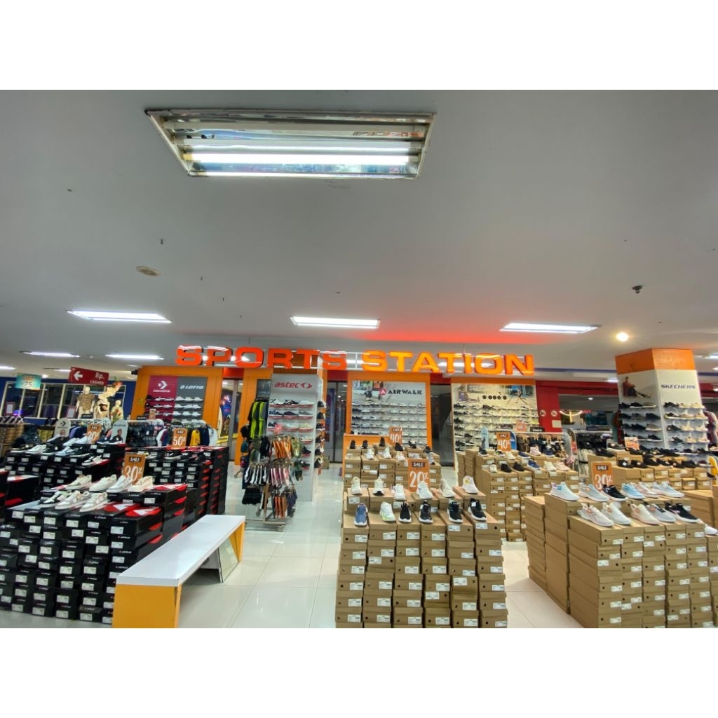 SEPATU SPORT STATION