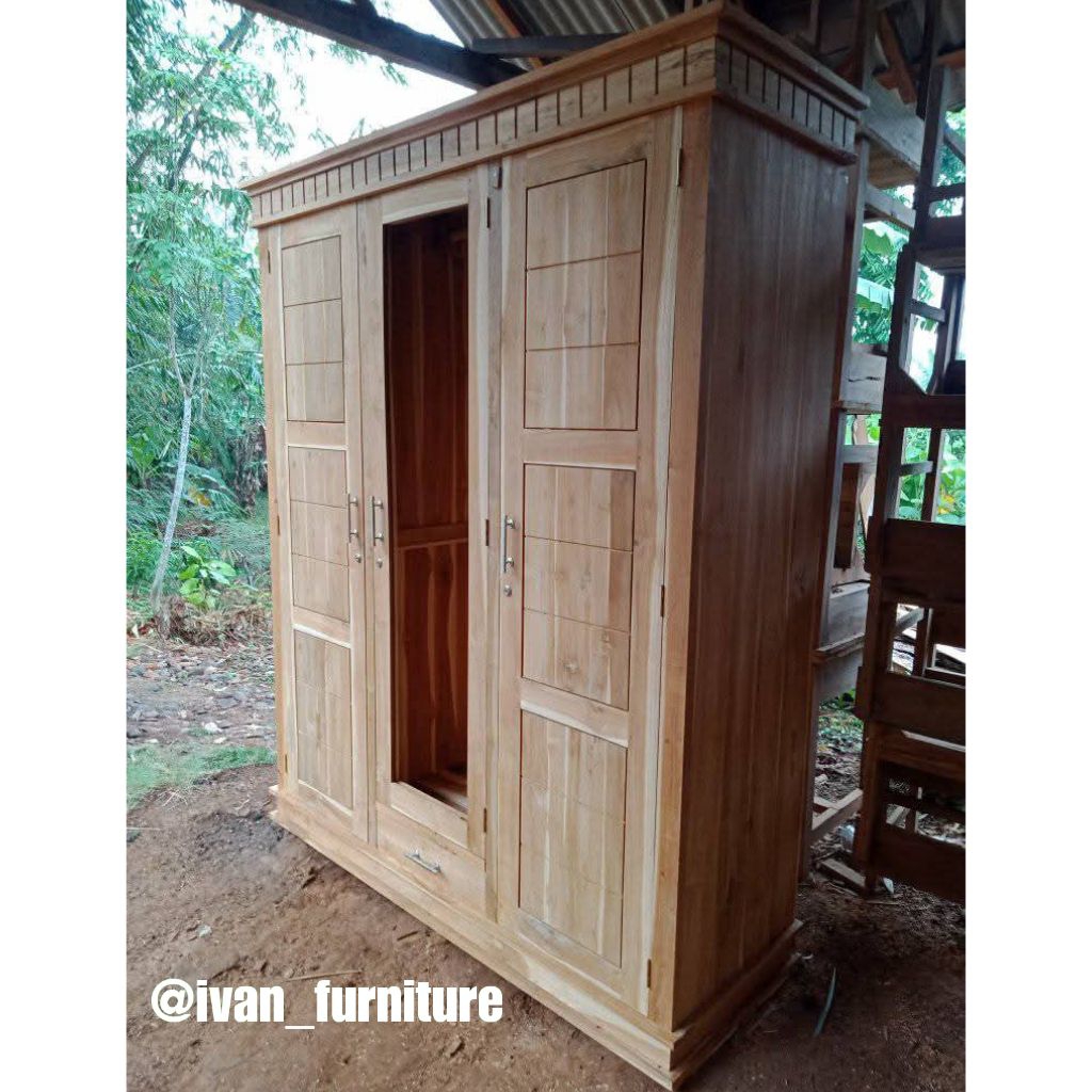 Lemari pakaian jati pintu 3 mentahan Almari pakaian jati 3 pintu non finishing