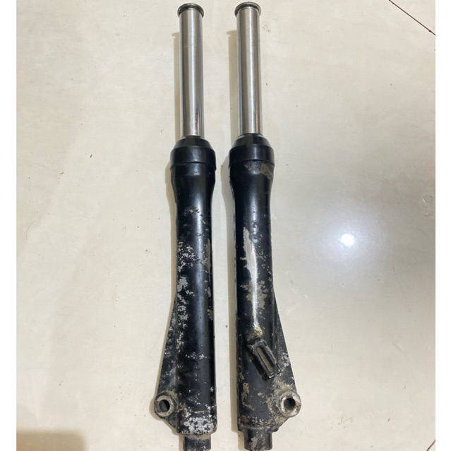 Skok depan original lepasan yamaha Fiz Poswan F1 Alfa Sigma Camp tromol bukan cakram