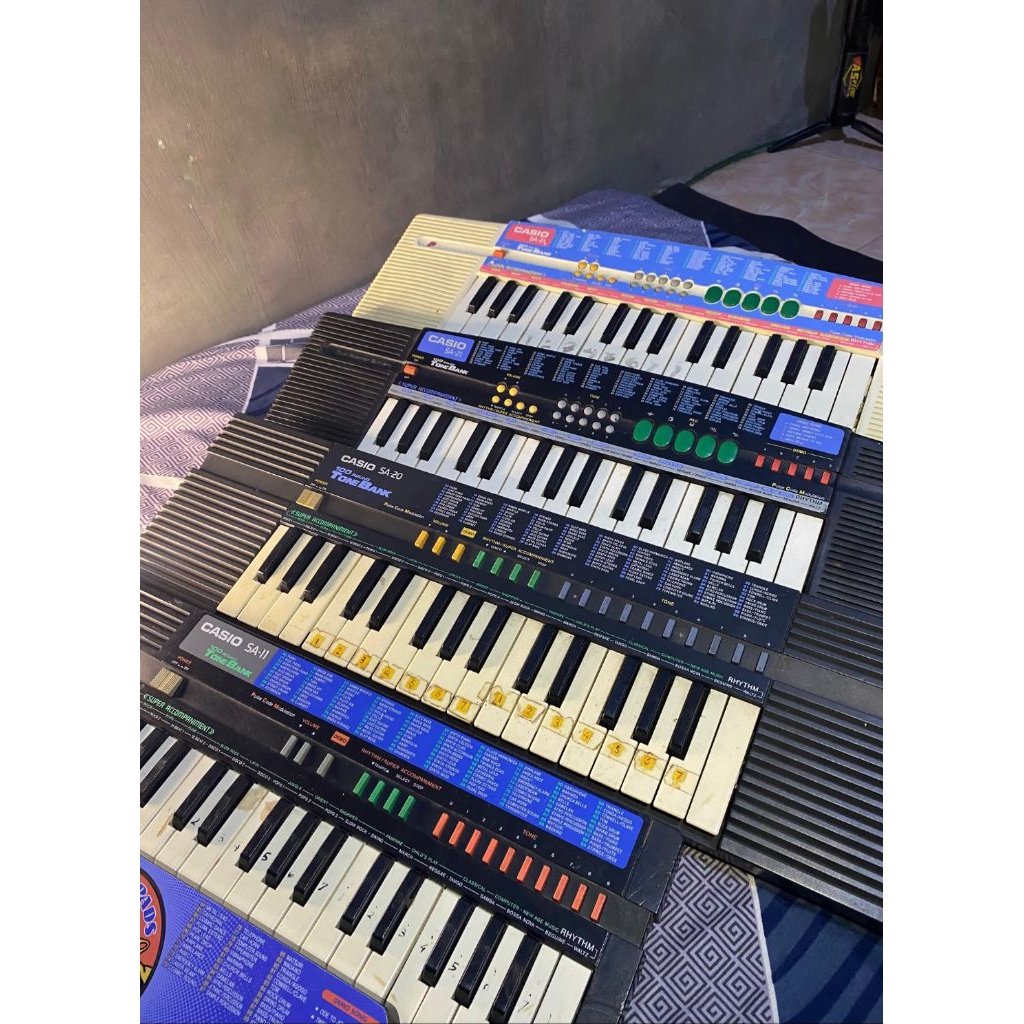 Piano casio sa 20