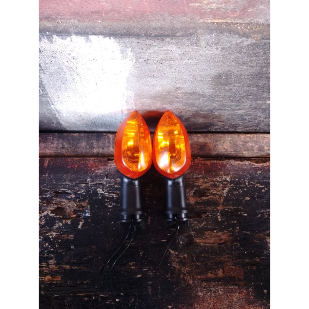 Lampu sein Yamaha YZF R1-R6 original bekas copotan second