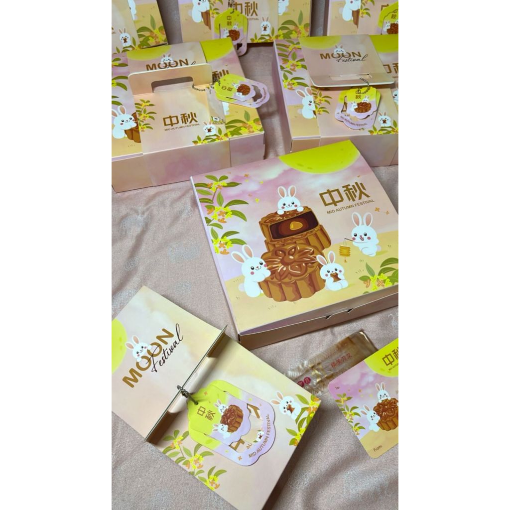 

Hampers Mooncake Isi 4 Box Pink