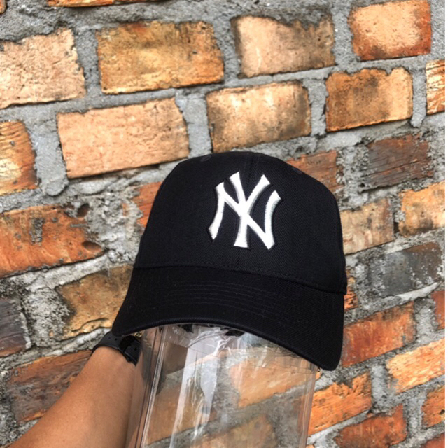 New York Yankees Essential Black/White Flexfit - MLB