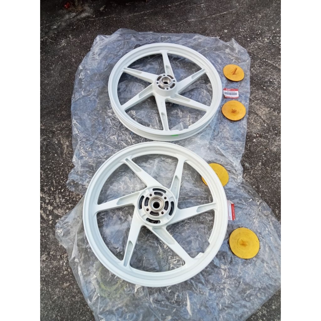 velk velg velek pelek racing satria 2 tak 2T LUMBA / HIU LSCM MALAYSIA velk satria dd ori velk satri