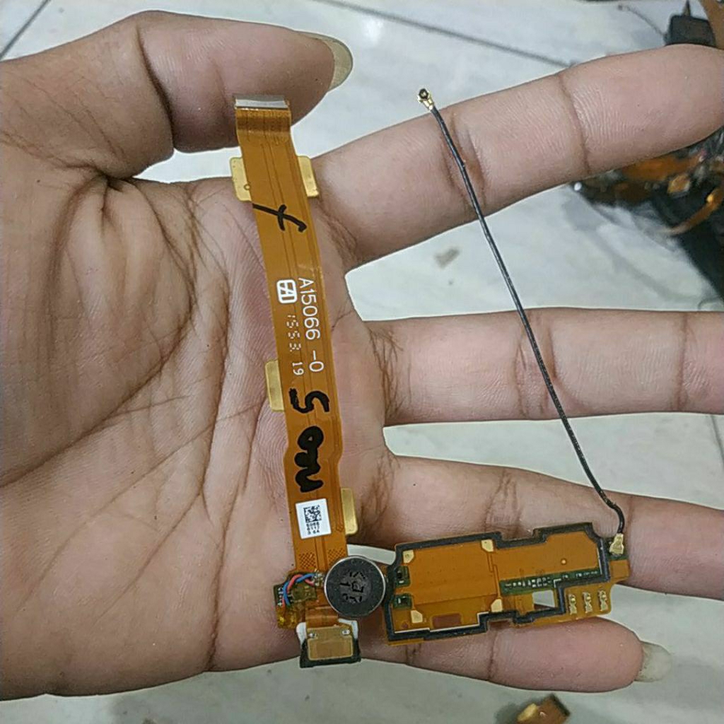 fleksibel cas bekas Oppo Neo 5