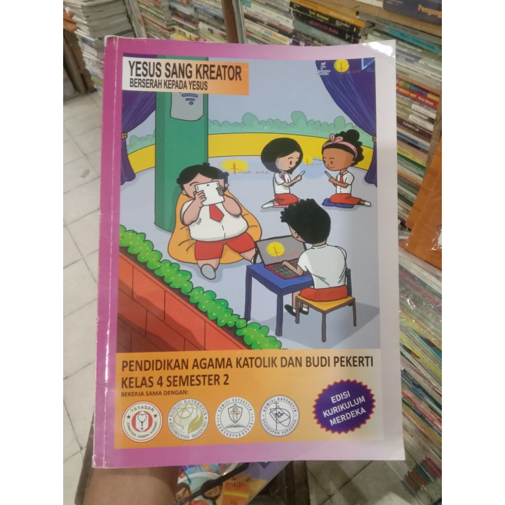 Yesus Sang Kreator 4 SD.Kurikulum Merdeka.