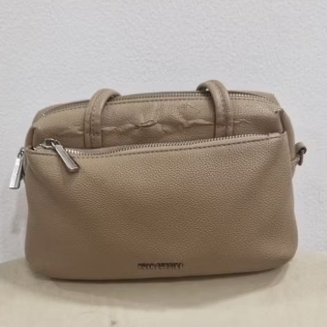 Preloved Tas Hush Puppies