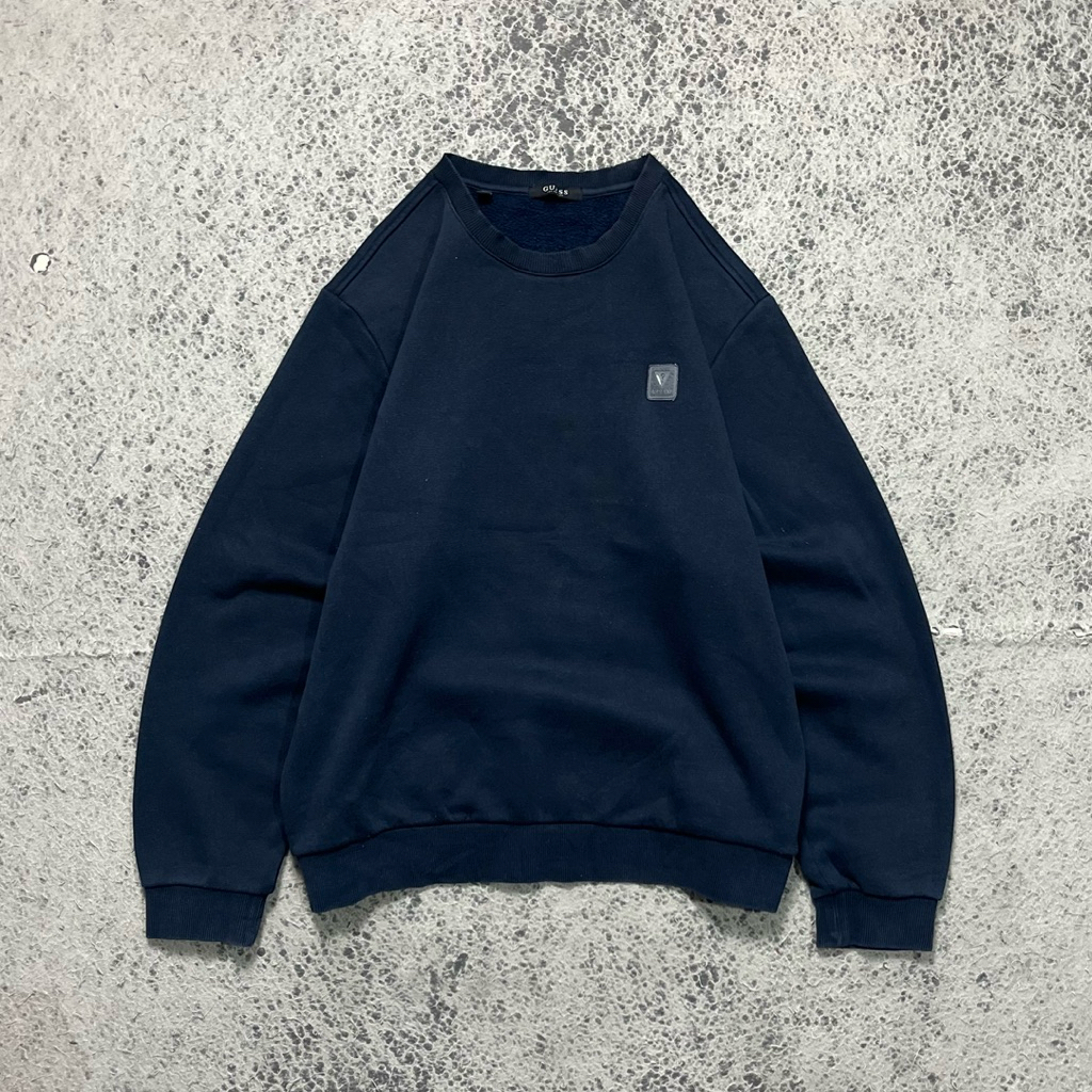 Guess Small Logo Crewneck Size XL (A17) 100% Original