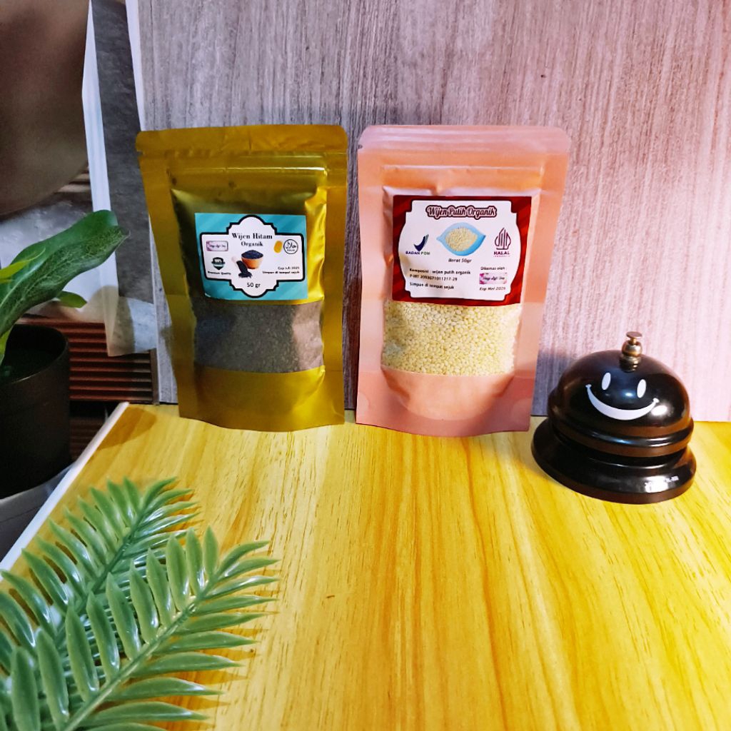 

Biji wijen putih Biji wijen hitam 50 gr dan 100 gr black white sesame seed organic premium quality sale promo sale murah