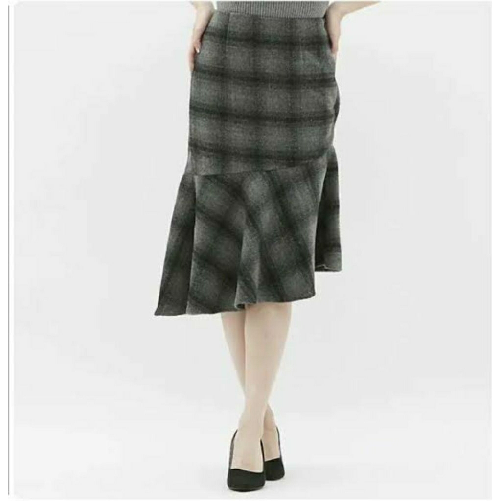 GU by UNI*** Mermaid Pleated Skirt