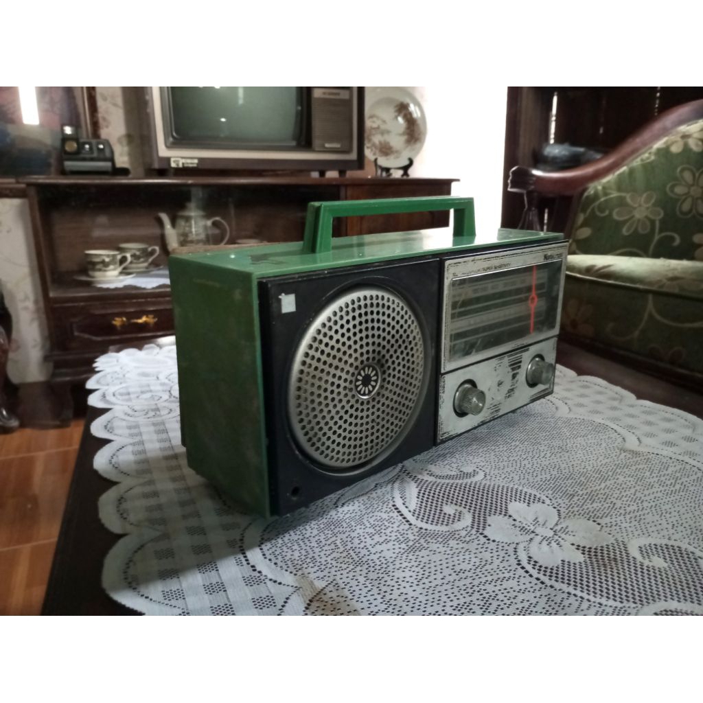 Radio Jadul Antik Vintage Lawas Merk NATIONAL Dekorasi Ruangan Tua Kuno Klasik Classic