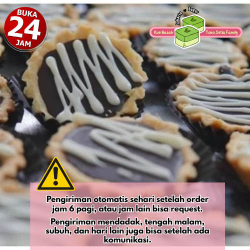 

Kue Subuh / Kue Pie / Kue Basah / Jajanan Tradisional / Kue Pie Coklat