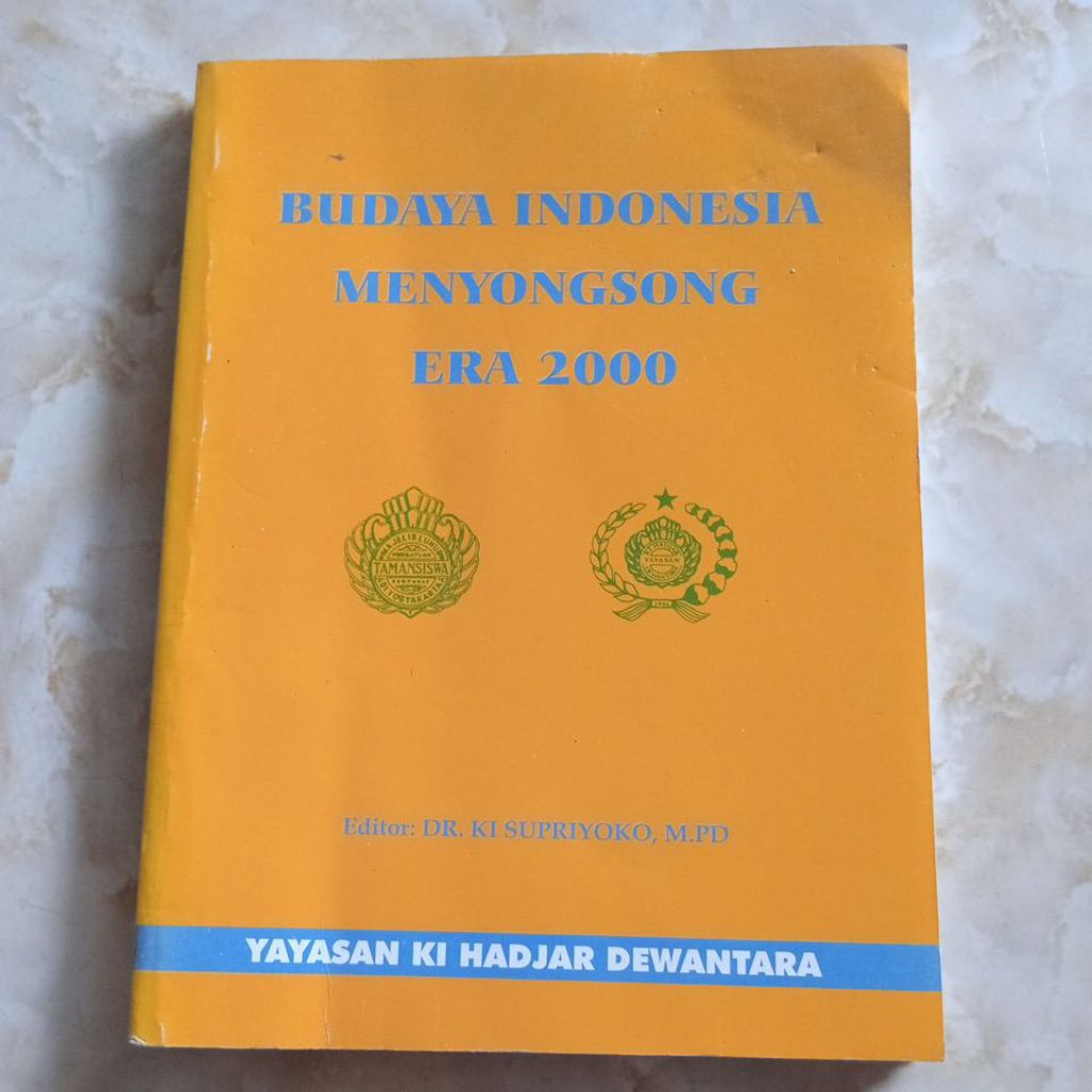 BUKU BUDAYA INDONESIA MENYONGSONG ERA 2000 - DR. KI SUPRIYOKO, M. PD