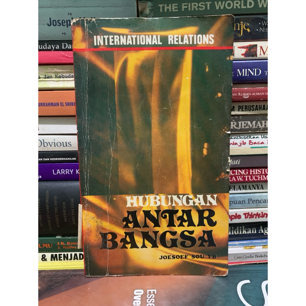 Hubungan antar bangsa by Joesoef sou’yb ORIGINAL