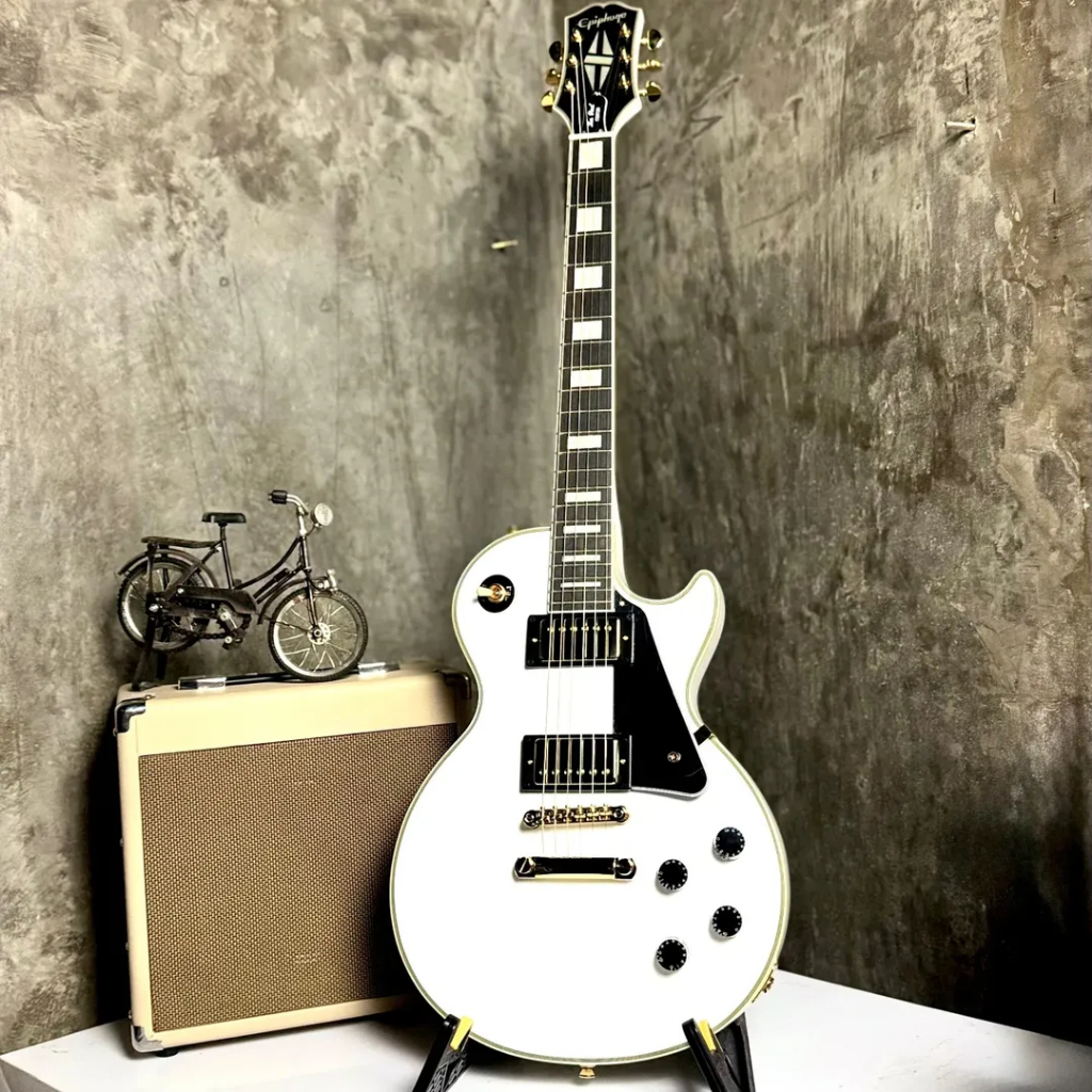 EPIPHONE LES PAUL CUSTOM ALPINE WHITE ELECTRIC GUITAR WITH CASE