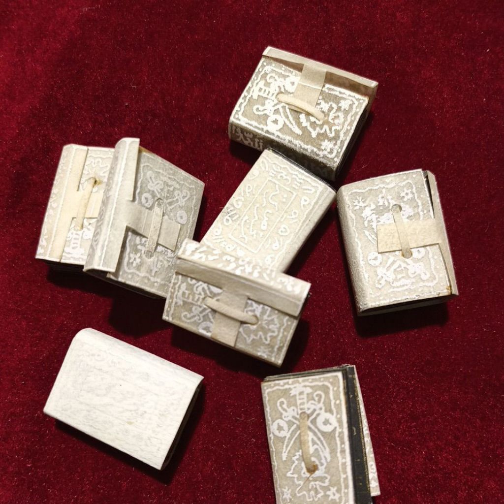 

Buku Alquran Kecil Sampul Kulit