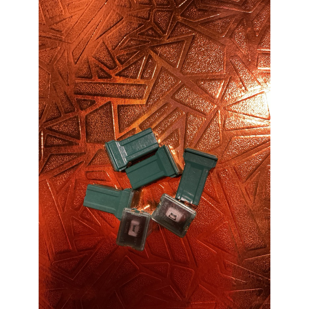 sekring fuse  pusat 40 Ampere