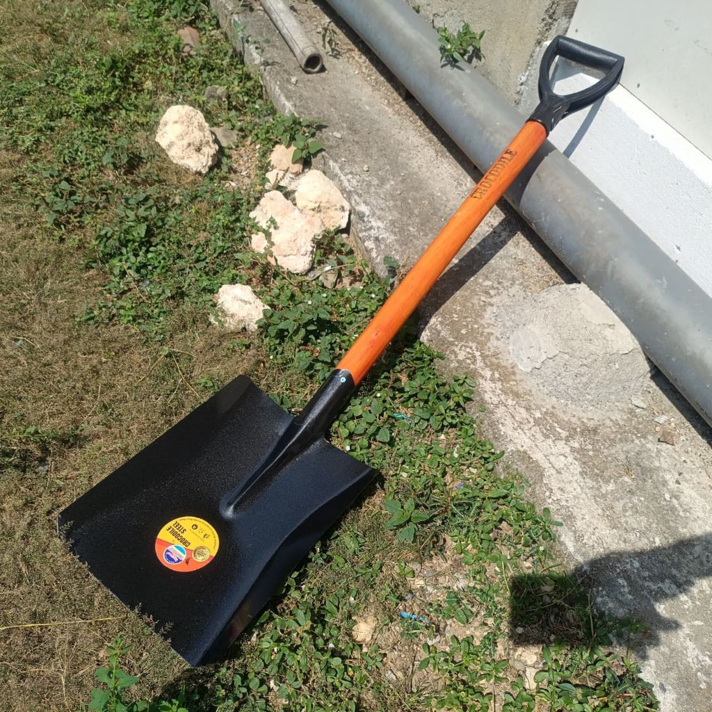 Sekop Proyek Alat Tukang Bangunan Sekop Baja Cap Crocodile Tebal kuat dan kokoh sekop pasir Tukang b