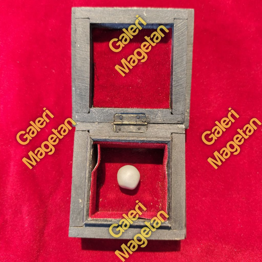 Batu Telur batu Putih Asli