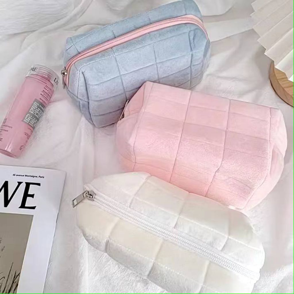 

Tempat Pouch Pillow Korea / Kotak Pensil Sleting Velvet Aesthetic Pastel / Kotak Box Make Up Zipper
