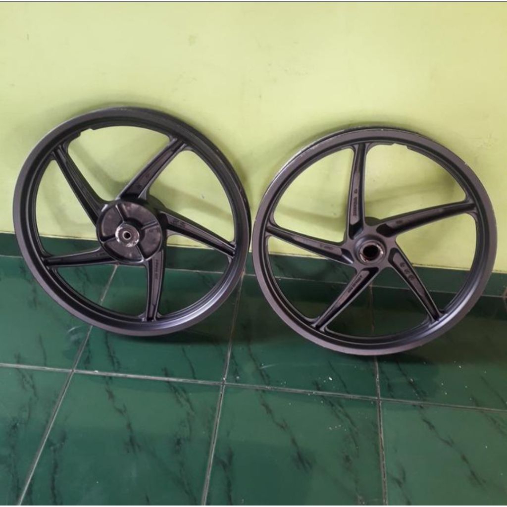 velg racing revo absolute honda blade 110 original copotan