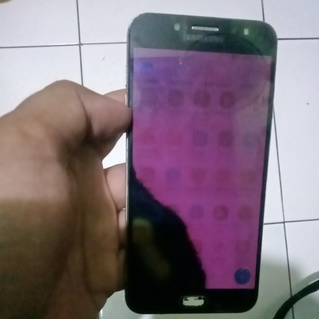 samsung j7+ ram 4gb (minus),minus lcd