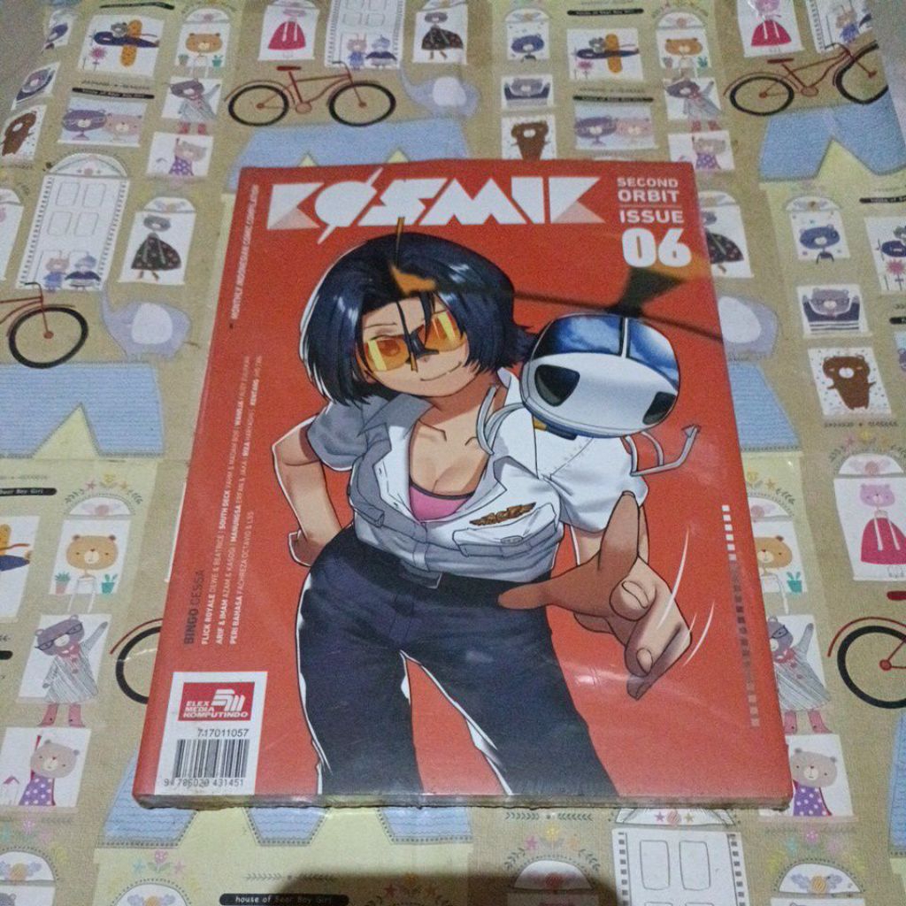 Kosmik Second Orbit issue 06