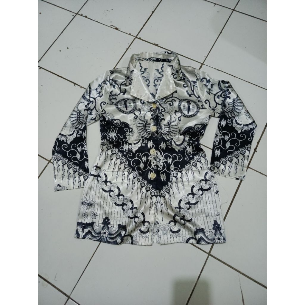 BATIK PGRI PRELOVED