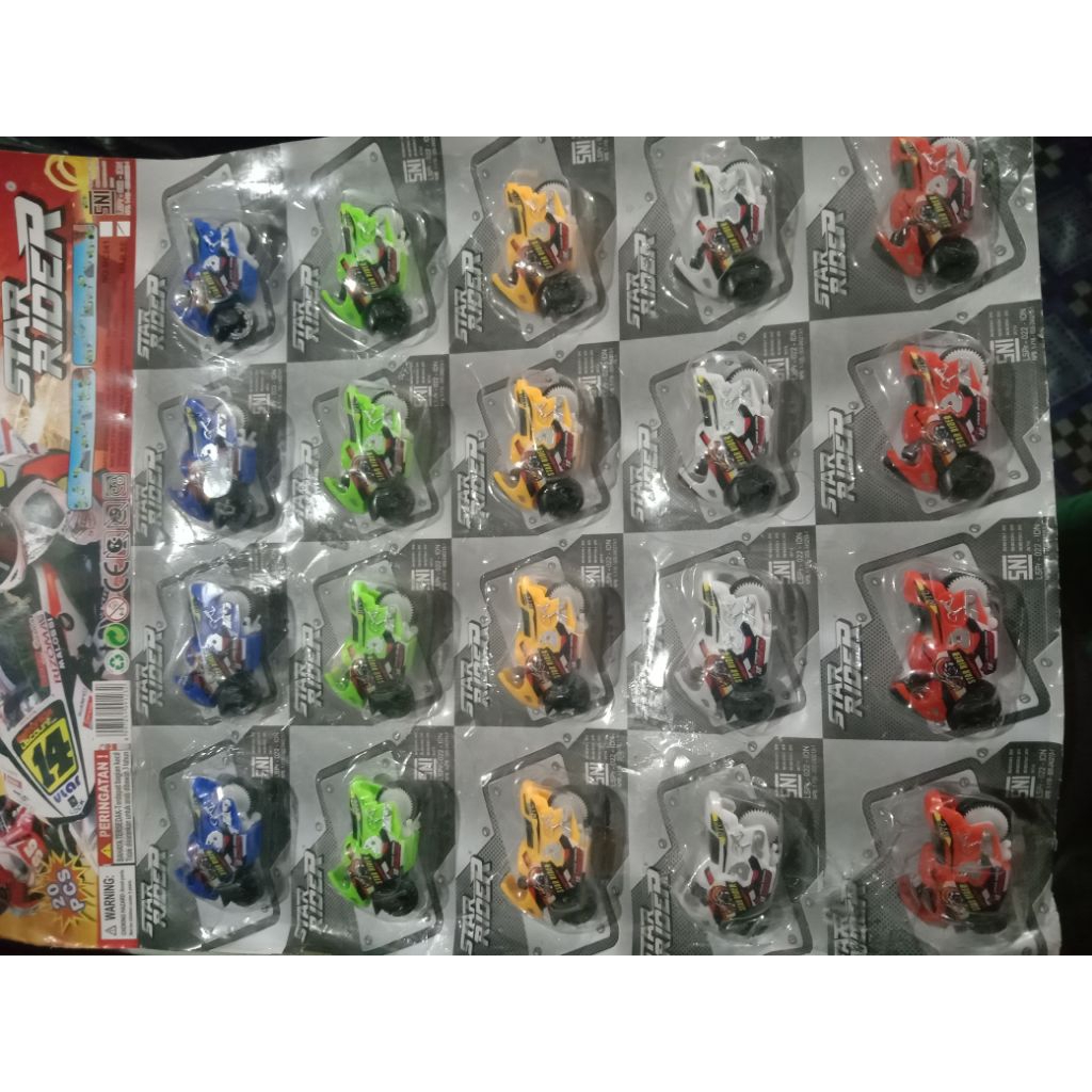 Motor Rossi Mainan spin Go 20 pcs