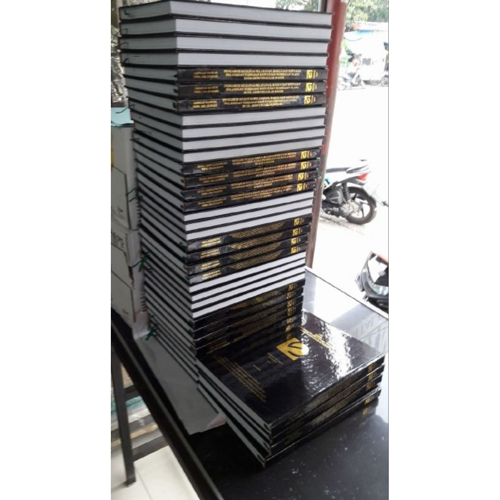Jilid Hard Cover Skripsi dan Laporan