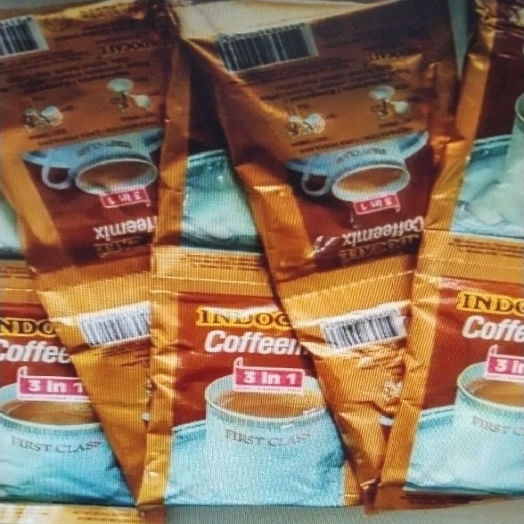 

Indocafe Coffeemix instant sachet 1 renteng isi 10 pcs