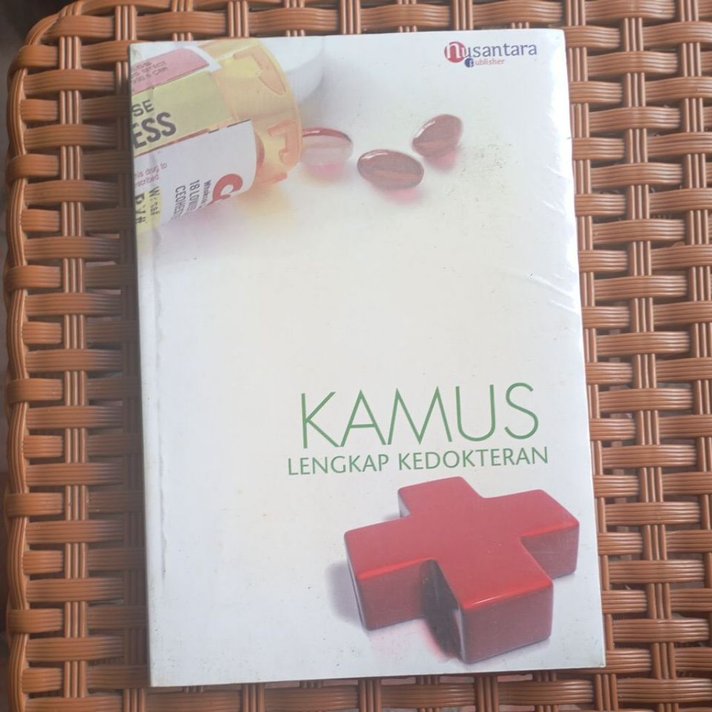 BUKU KAMUS LENGKAP KEDOKTERAN (ORIGINAL)