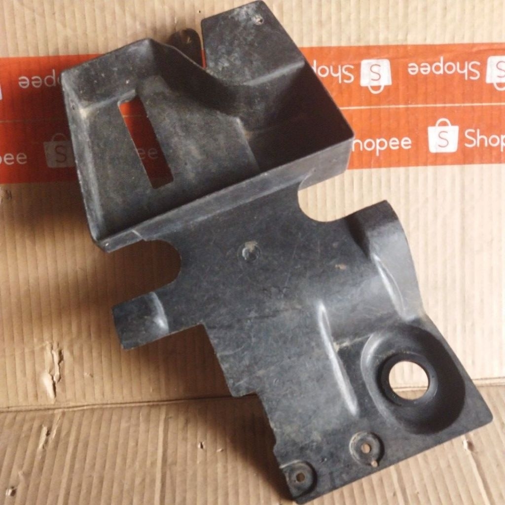 COVER BOX TOOLKIT 𝗦𝗨𝗭𝗨𝗞𝗜 TORNADO GX GS 𝙎𝙚𝙘𝙤𝙣𝙙 𝙊𝙍𝙄𝙂𝙄𝙉𝘼𝙇 BOK BAGASI GX100 GS110