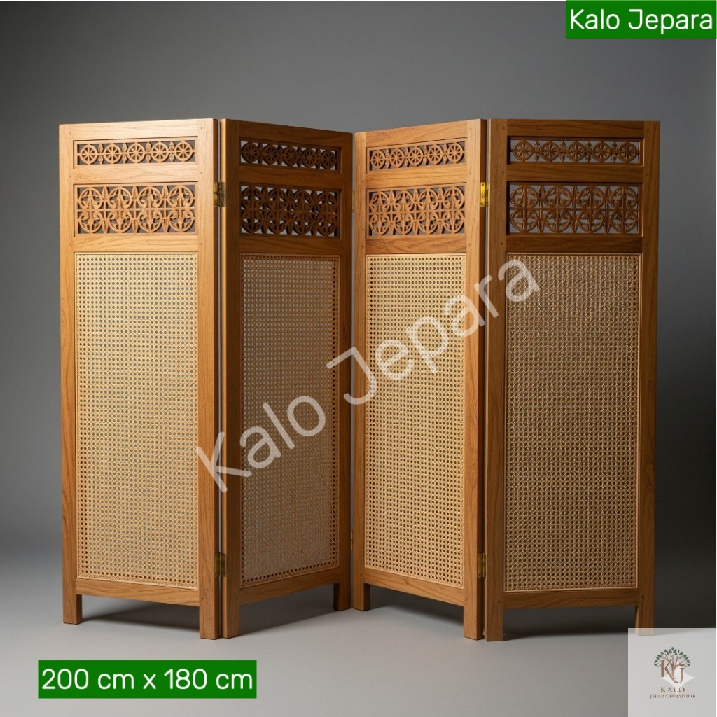 Partisi Ruangan Kayu Jati Asli Jepara Sketsel Lipat 4 Pintu Pembatas Rotan Tahan Lama