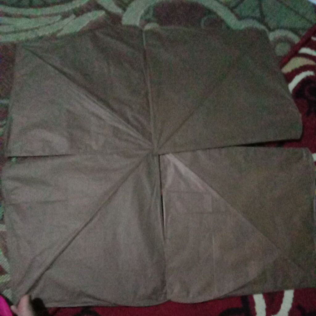 layang jabrug polos berwarna bukan polos putih