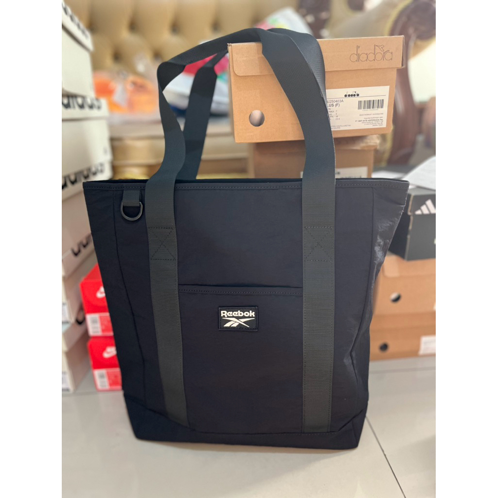 Sale upto70% Totebag dari Sports Station