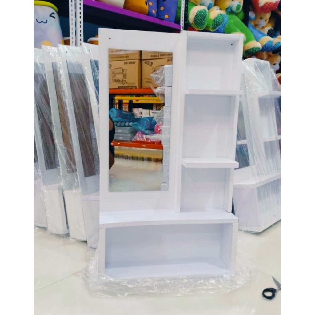 CERMIN RIAS GANTUNG / RAK KOSMETIK /TOLET RIAS