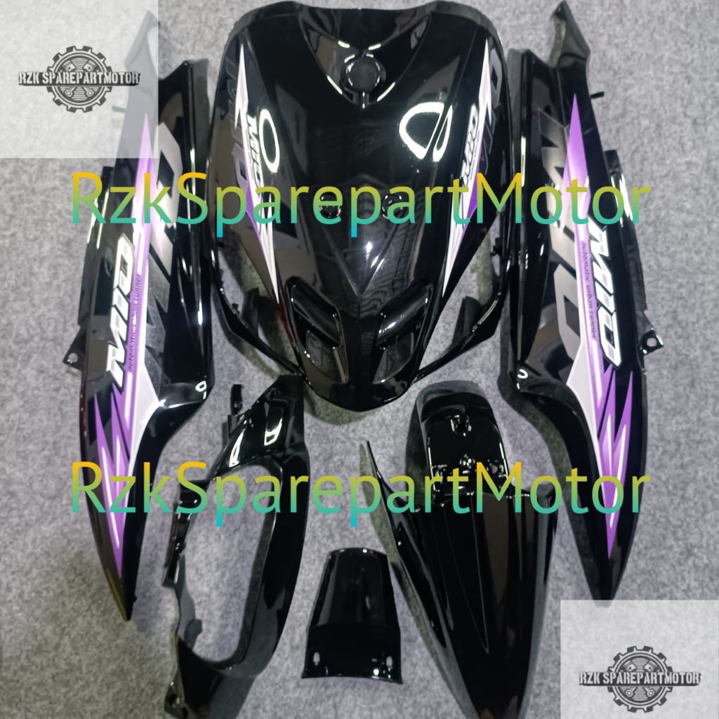 Full body halus yamaha mio sporty hitam dan striping custom/full set cover body mio sporty hitam plu