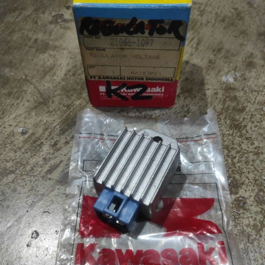 regulator kiprok kaze R original Kawasaki KGP 21066-1097