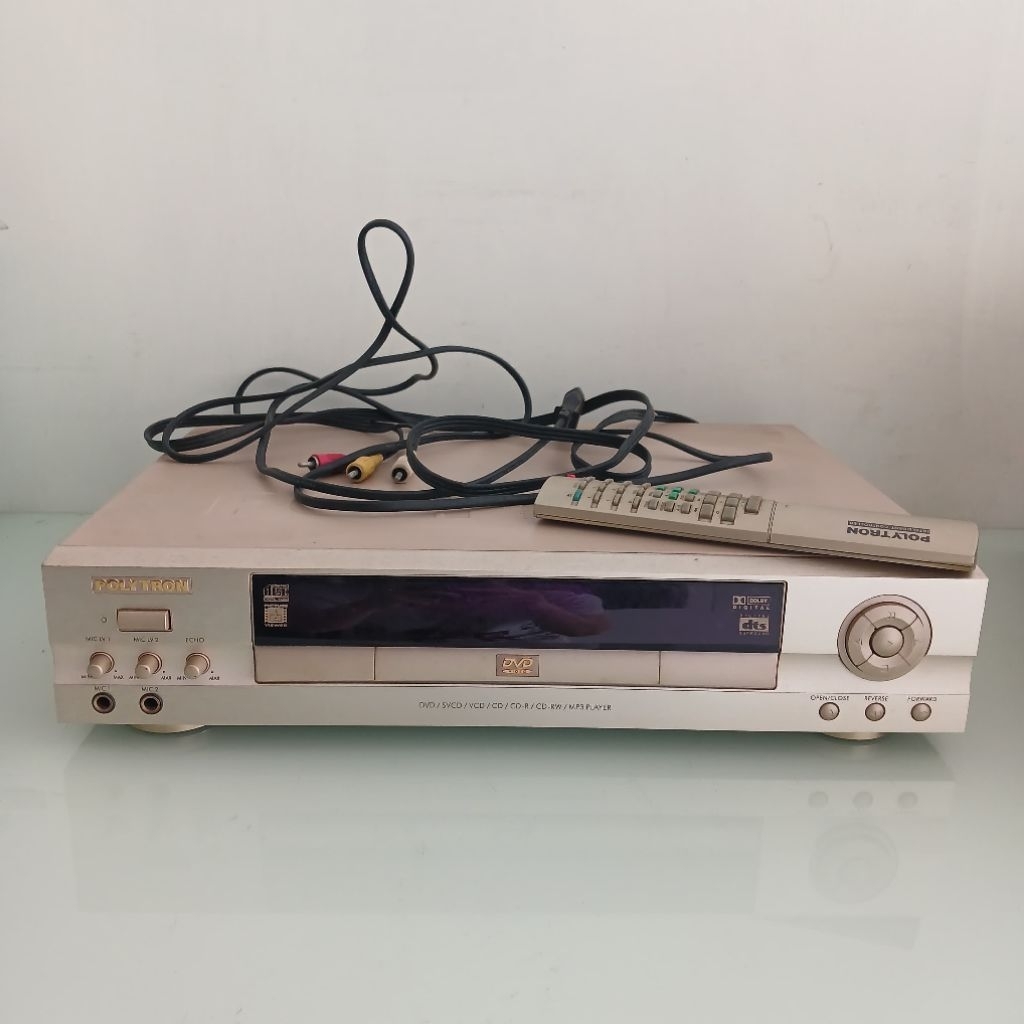 (bekas) POLYTRON DVD / VCD / CD / MP3 Player