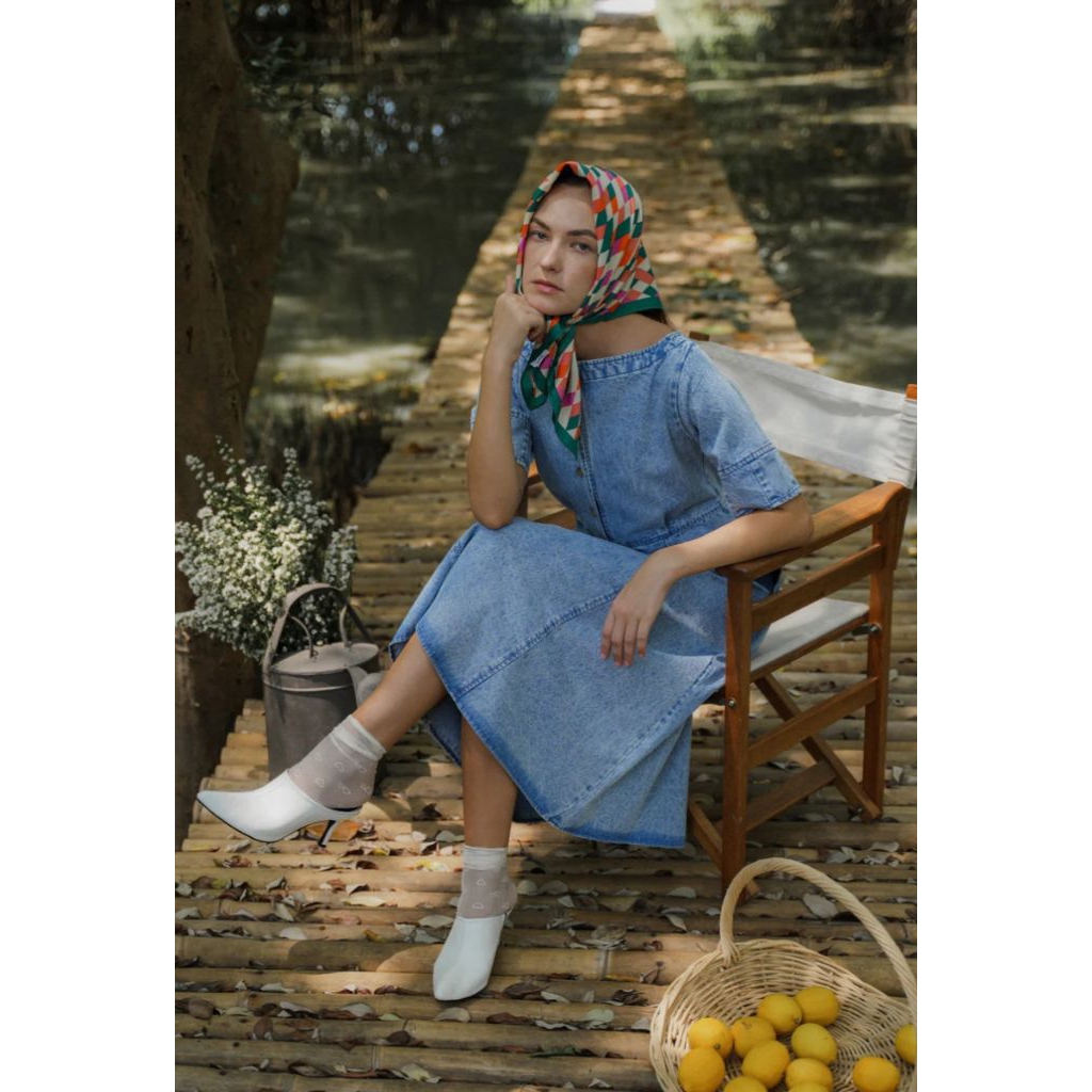 New with Tag Maven Bellatrix Dress Denim size M-L in Seaside