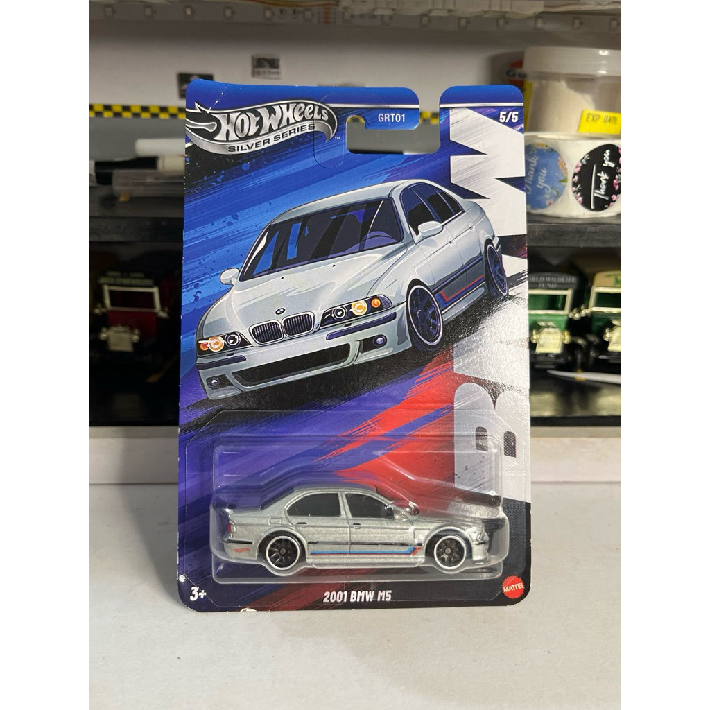 Hot Wheels BMW Series 2001 BMW M5
