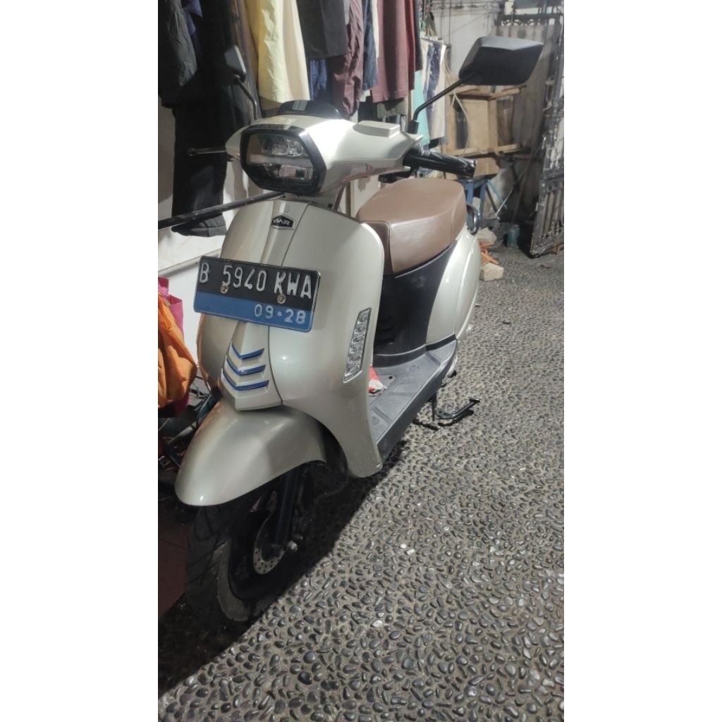 motor listrik Viar EV1