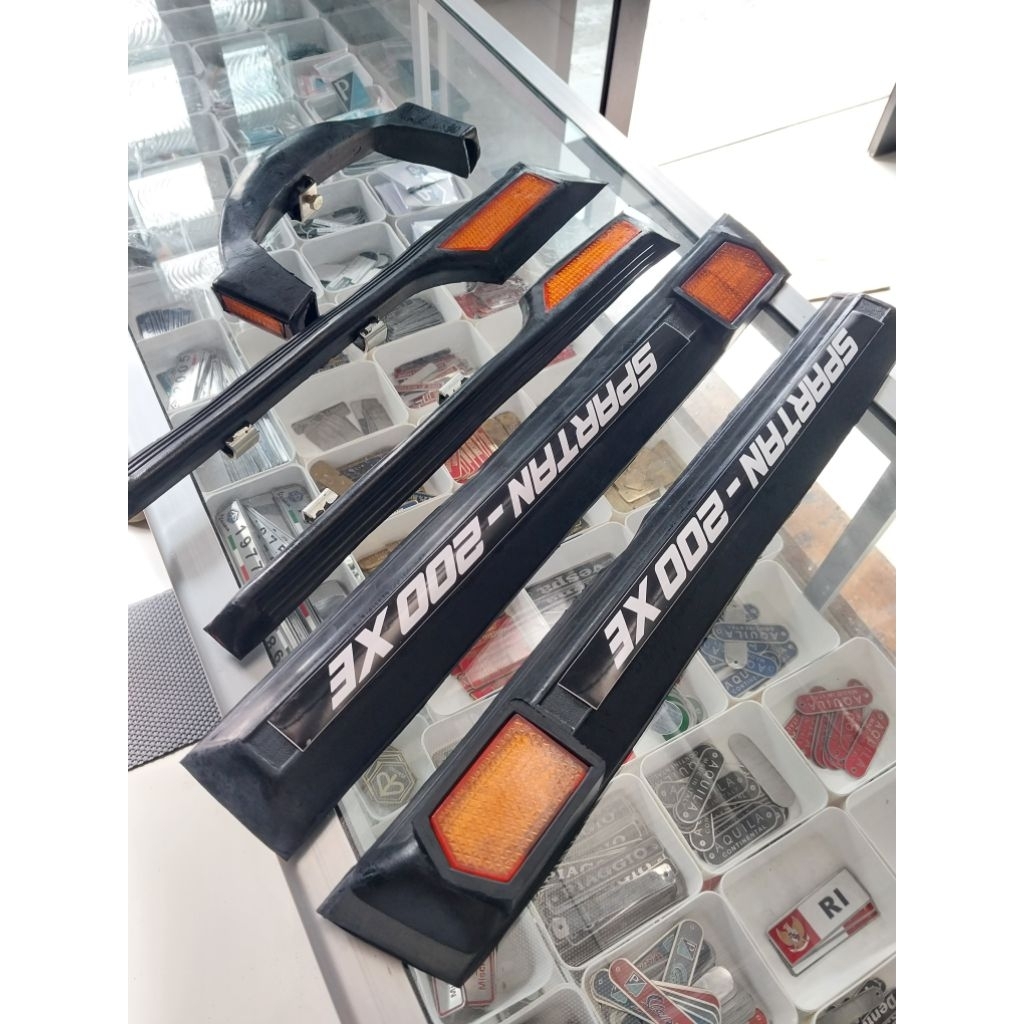 Trim Vespa Spartan 200 Napolean Set Spartan