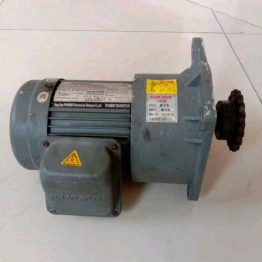 Dinamo Motor Gearbox Ac 220/380V Ac 3Phase