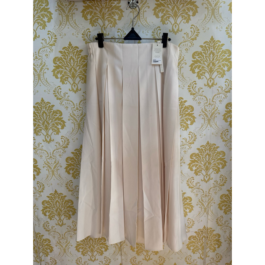 valeska skirt wearing klamby