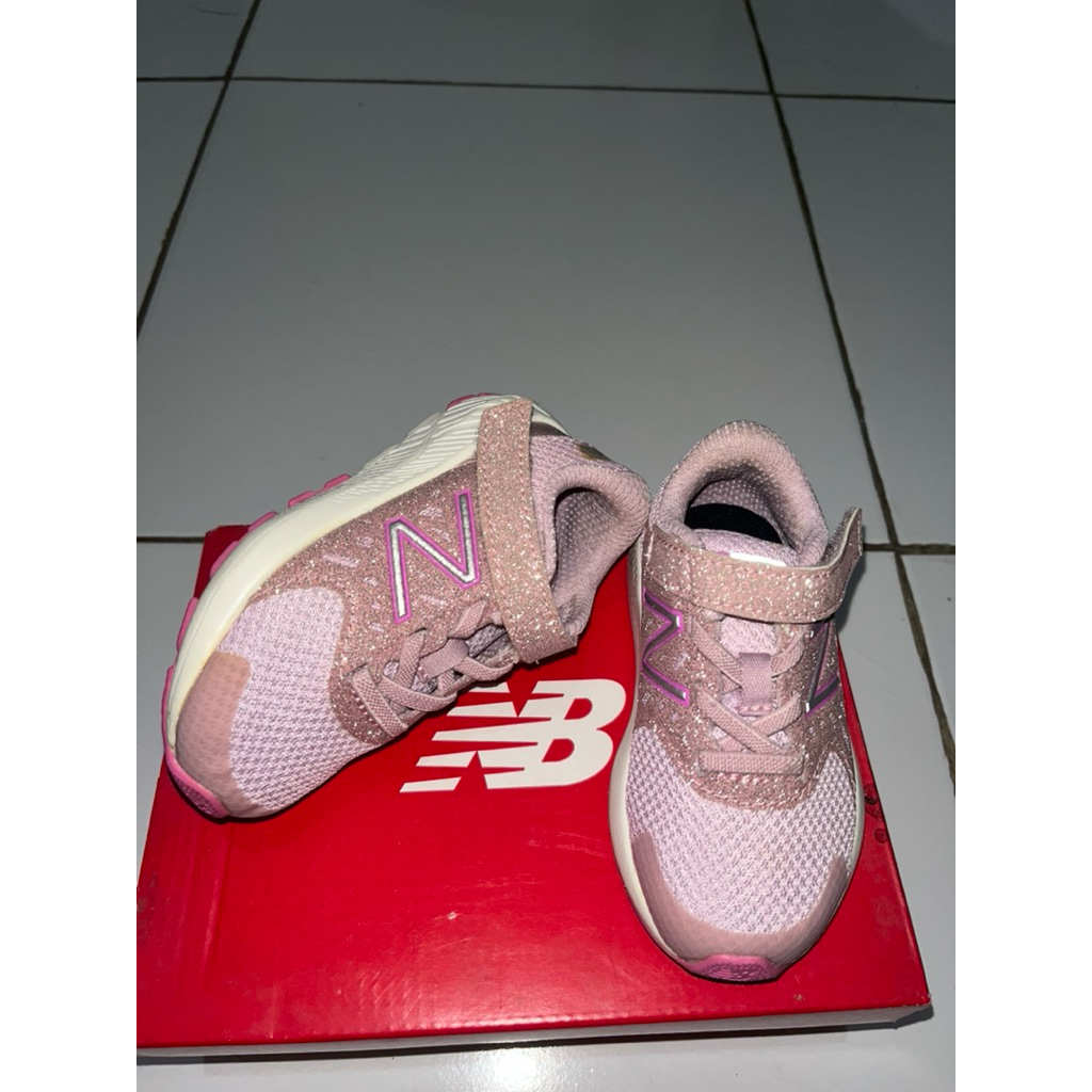 Second Sepatu Anak