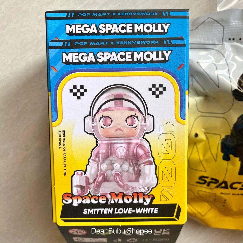 Pop Mart SPACE MOLLY Series 4 - selected SMITTEN LOVE WHITE & SMITTEN LOVE