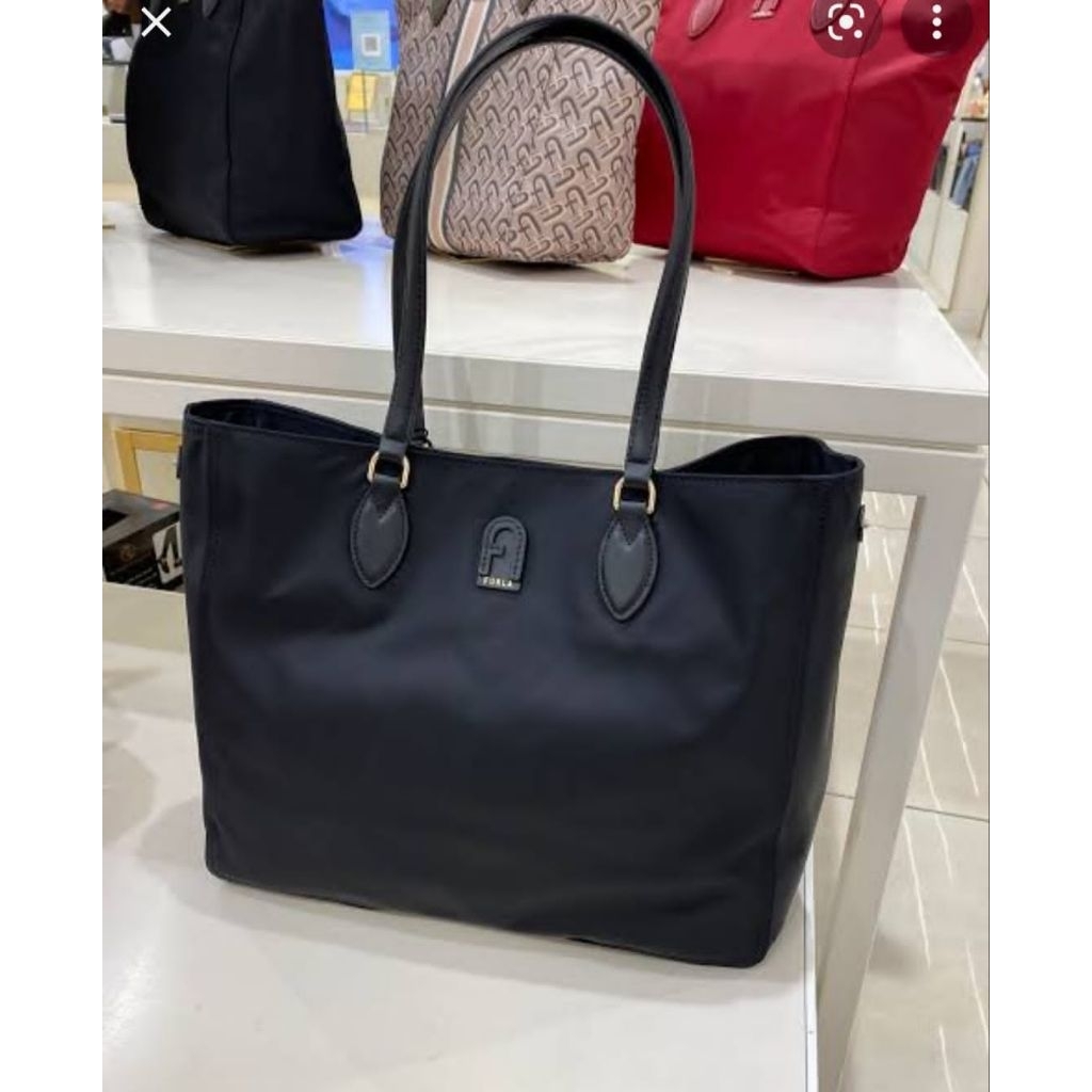 ready tas furla shoulder bag nylon new, bisa gojek