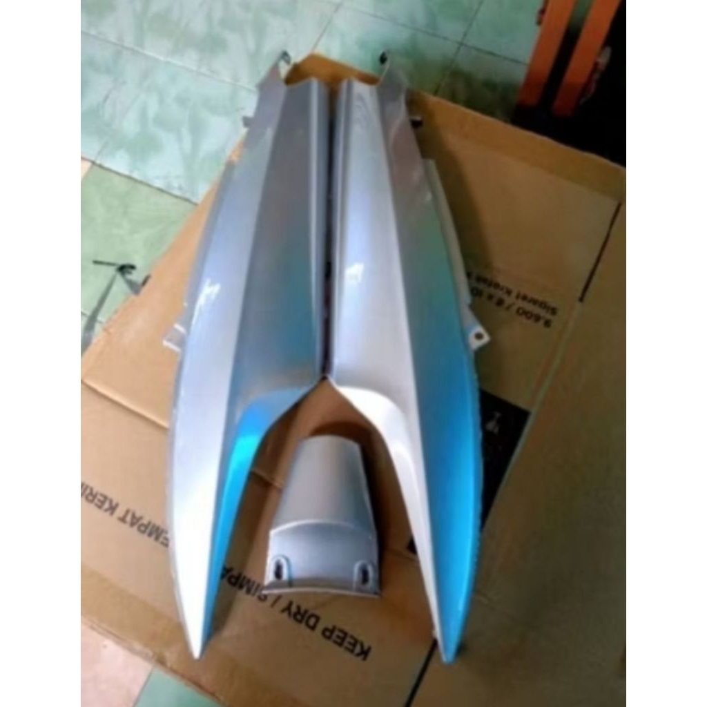 Cover body belakang motor Yamaha Mio sporty Mio smile Warna SILVER